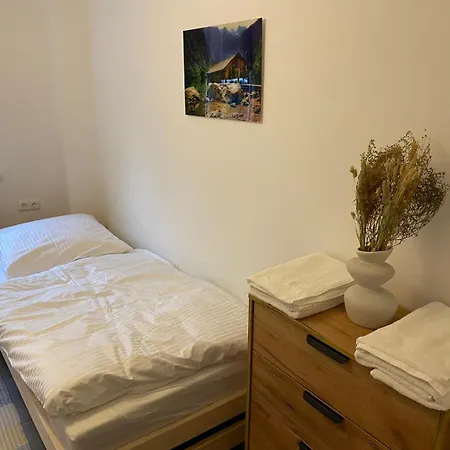 Monteurwohnung In 94405 Landau an der Isar