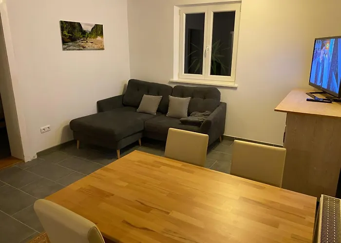 Apartment Monteurwohnung In 94405 Landau an der Isar