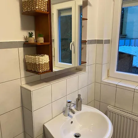 Apartament Monteurwohnung In 94405 Landau an der Isar